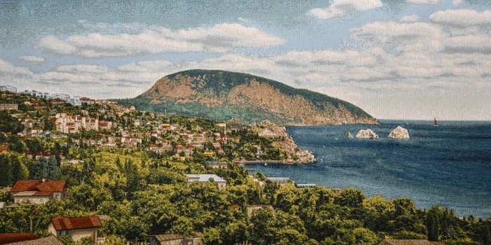 Гобелен "Гора АЮ-ДАГ" (багет бронза)