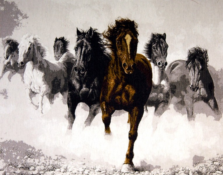 Гобелен "Табун" (багет темно-коричневый)