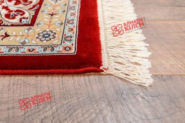 Ковер ROYAL TABRIZ 88116 красный лучшего качества