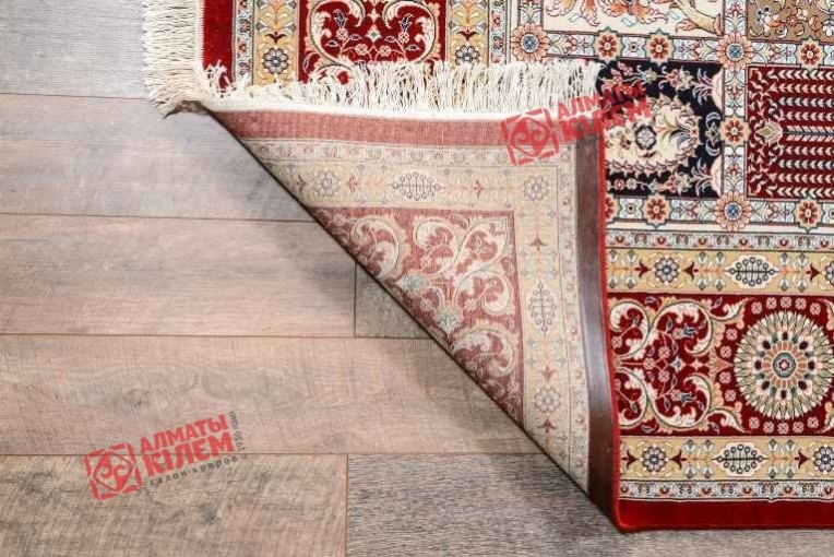 Ковер ROYAL TABRIZ 88116 красный купить недорого