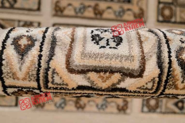 Ковер TIFFANY FROST 0HG936  Cream A22