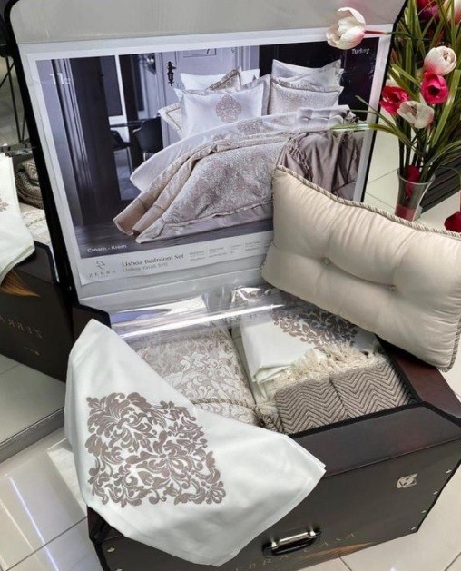 Набор Zebra Casa покрывало+КПБ LISBOA KREM лучшего качества