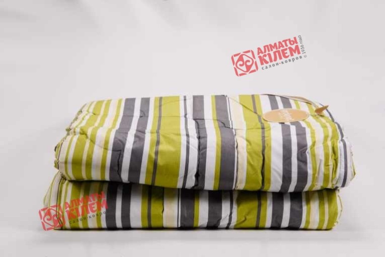 Одеяло стеганное овечье -цвет мультикалор (рисунок уточнять), лето