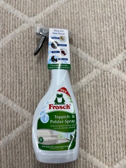 Пенный пятновыводитель для ковров и обивки 500 мл Frosch