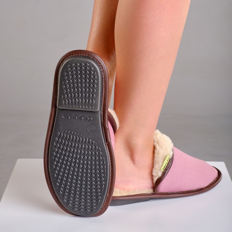 Шлепанцы меховые из дублированного меха( цвет орхидея) только у нас!