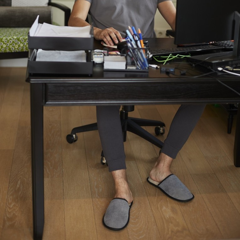 Шлепанцы меховые из дублированного меха (цвет серый)